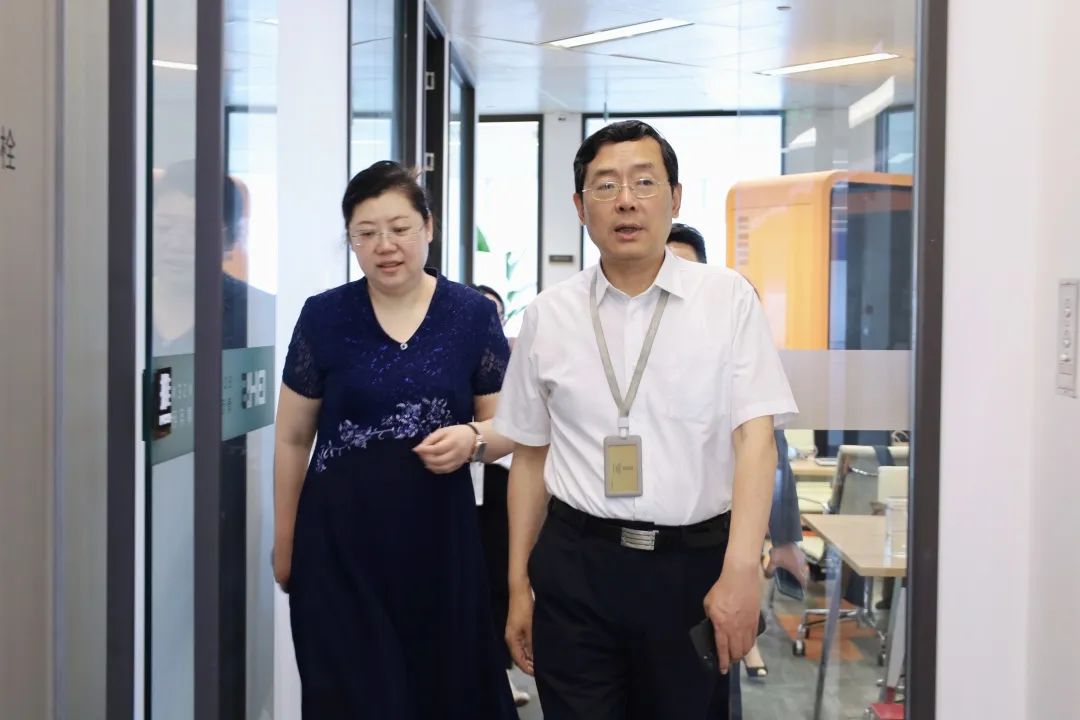 【资讯】华东理工大学商学院一行莅临博和汉商参访交流